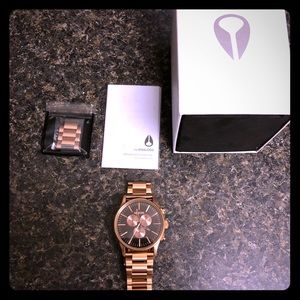 Nixon Sentry Chronograph Watch